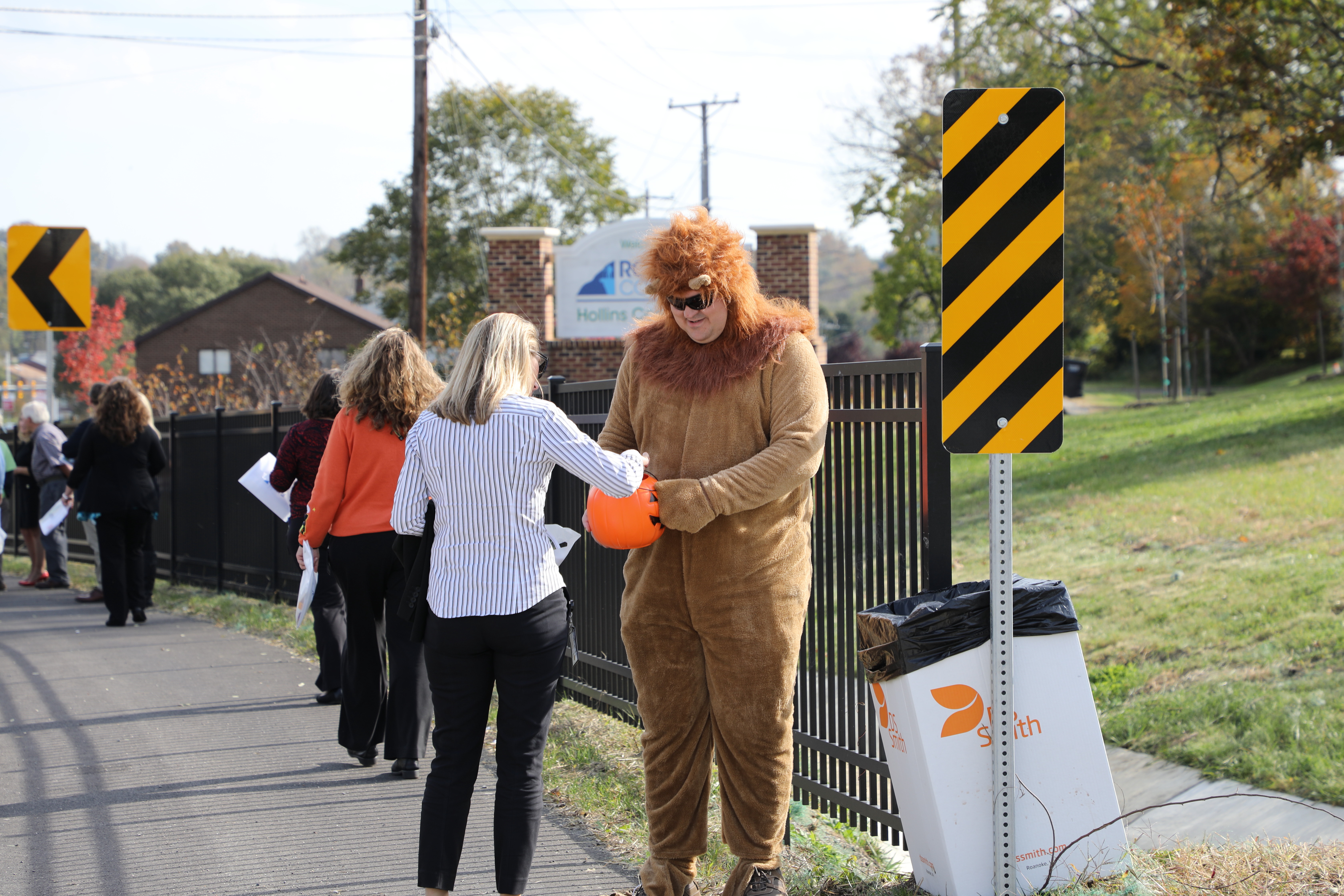 Ribbon Cutting 10/31/18